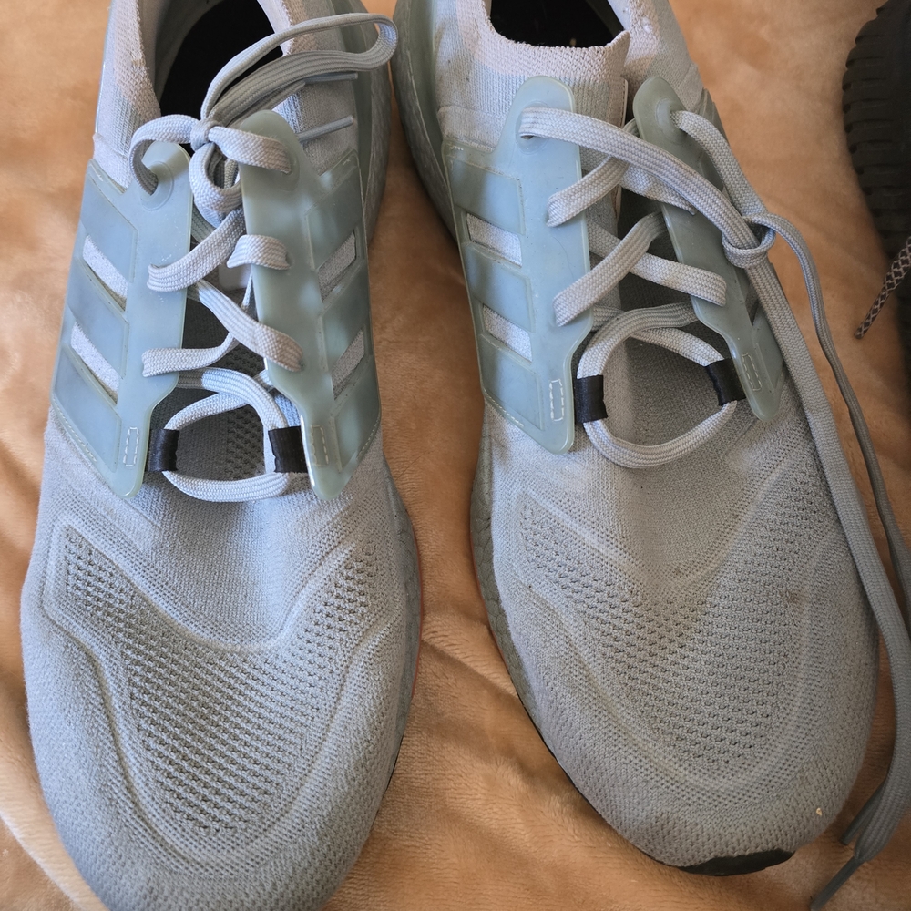 Adidas Men's Athletic Shoes - Light Blue and Gray